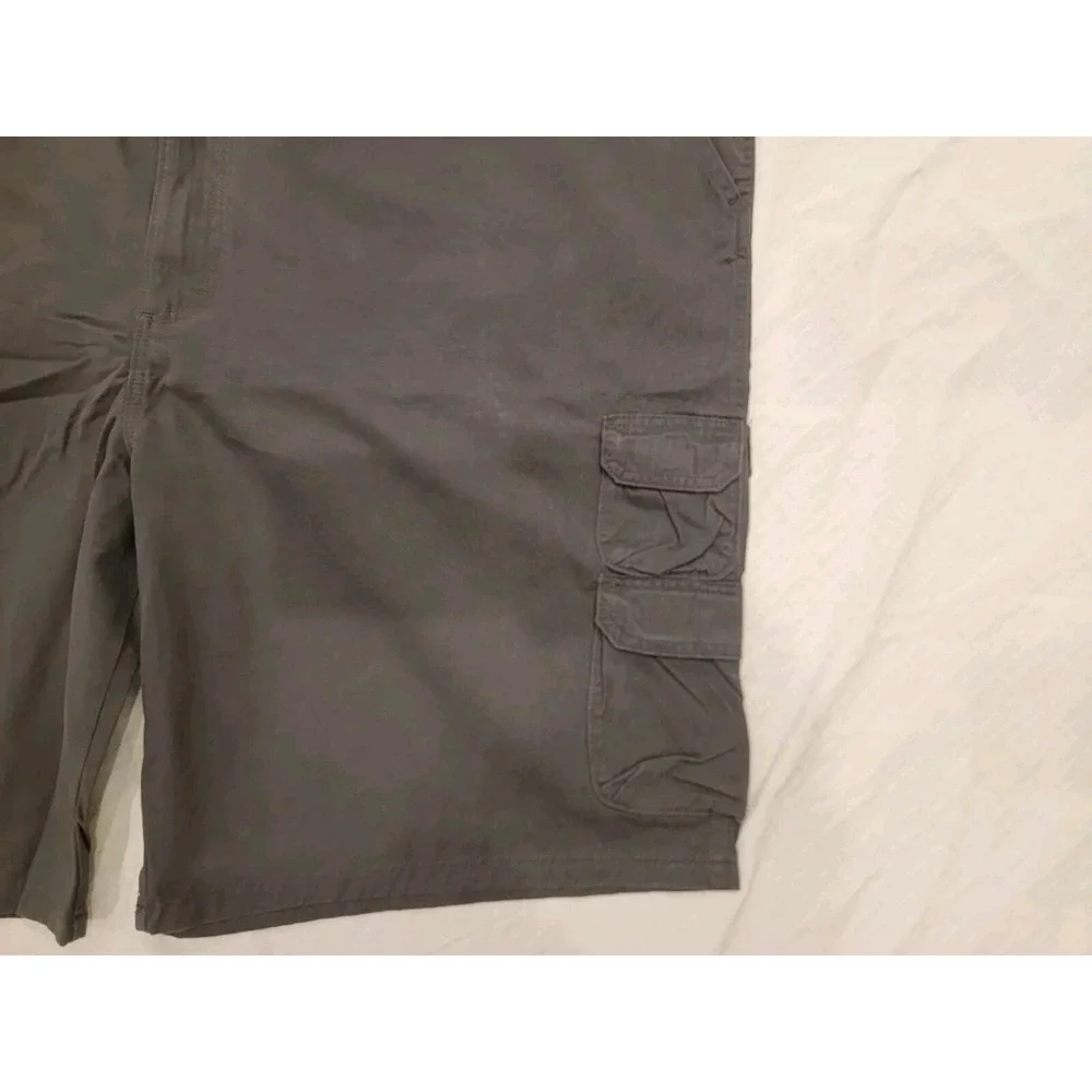 Wrangler Authentics Mens Cargo Shorts Size‎ 54 Gray ZM6BSAH Multi Pocket NWT